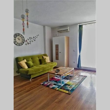 Evening Star Apartment Тимишоара Экстерьер фото