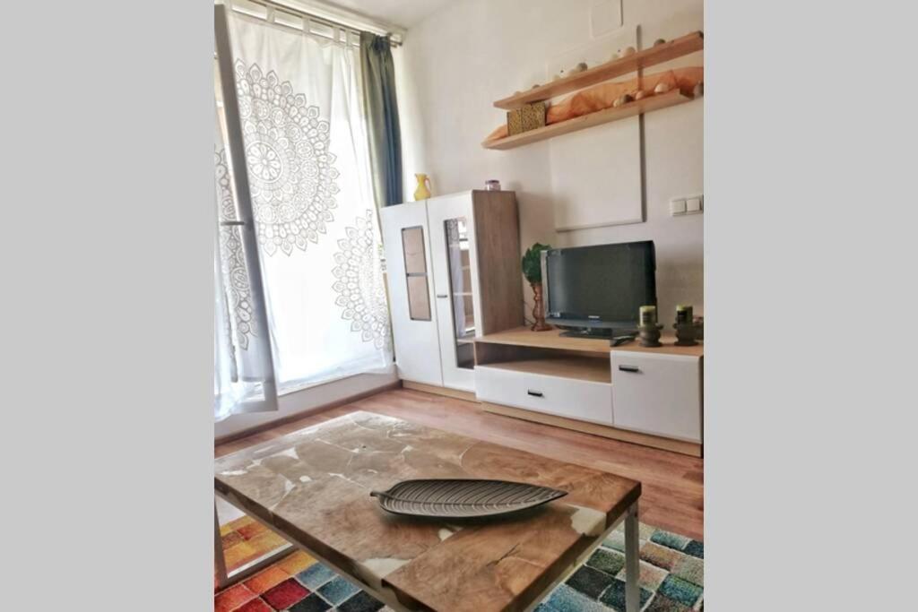 Evening Star Apartment Тимишоара Экстерьер фото
